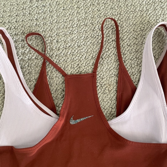 Nike Yoga Active Jumpsuit - Picture 9 of 9